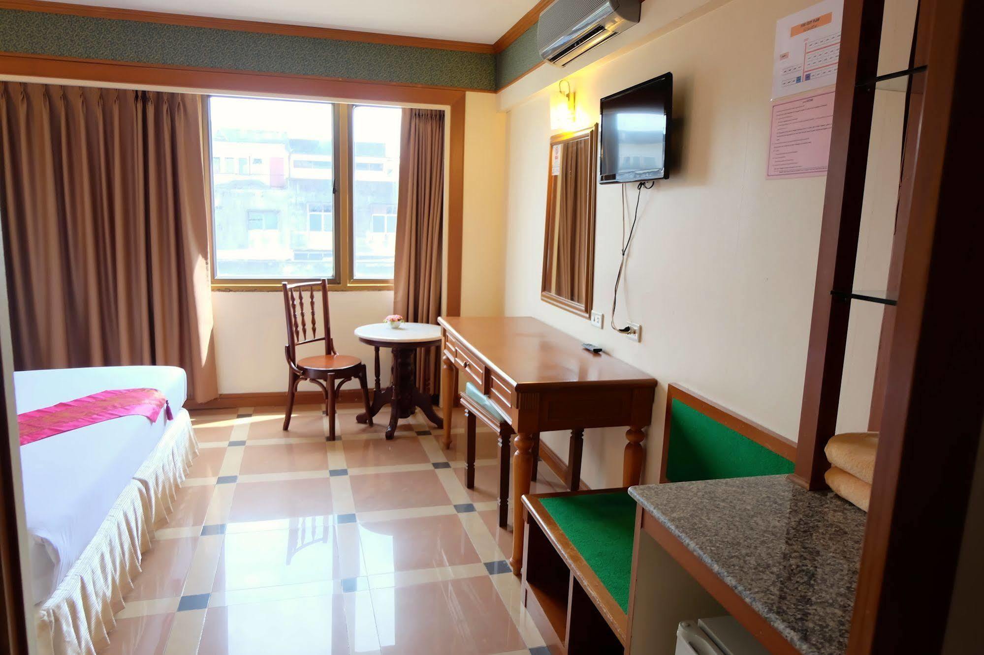 Vieng Thong Hotel 甲米 外观 照片